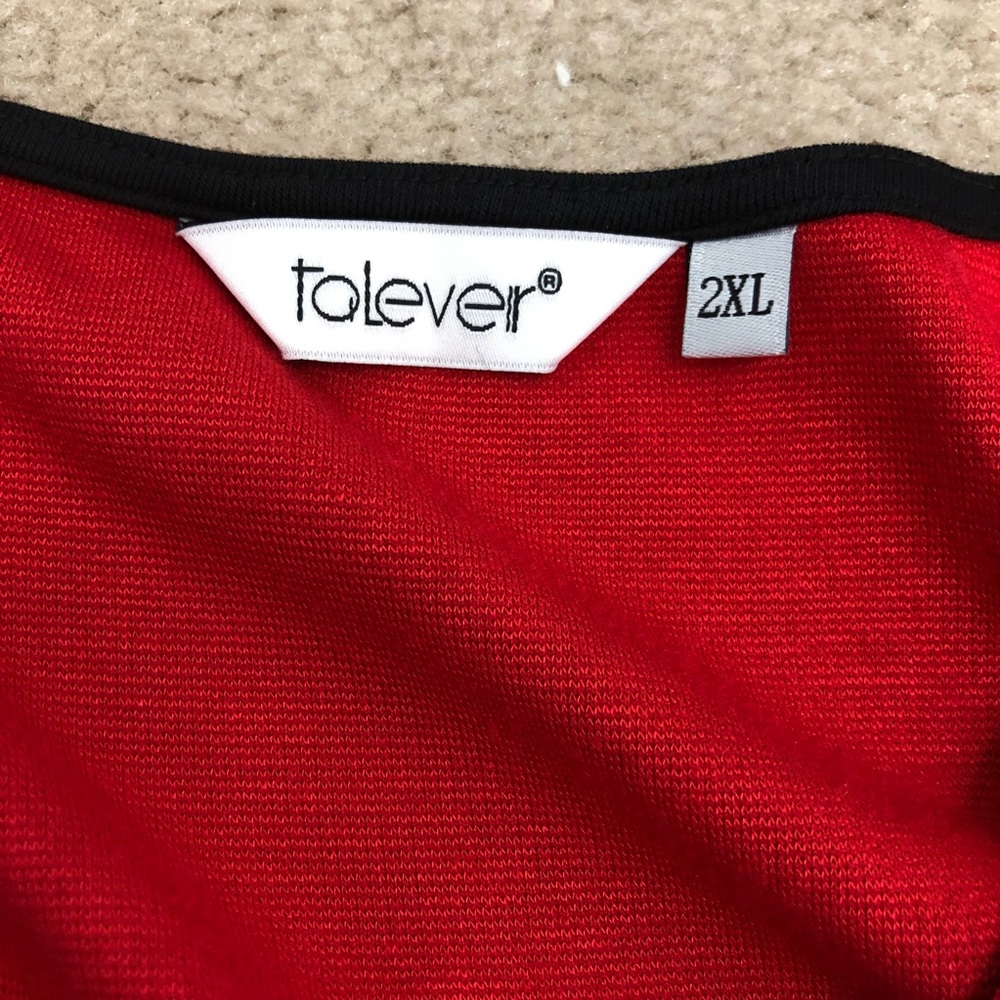 Talever RED Trumpet Sleeve Dress  NWT - Picture 8 of 9
